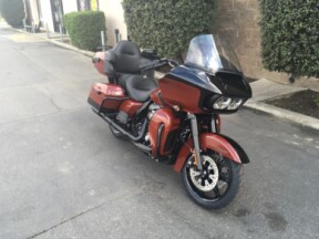 FLTRK 2024 Road Glide<sup>®</sup> Limited thumb 2