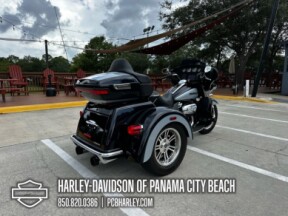 2019 Harley-Davidson® Tri Glide® Ultra thumb 3