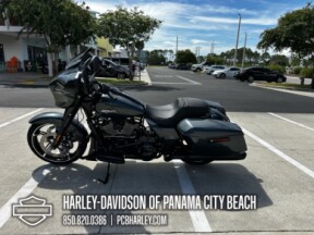 2025 Harley-Davidson® Street Glide™ thumb 0