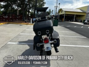 2002 Harley-Davidson® Road King® Classic thumb 2