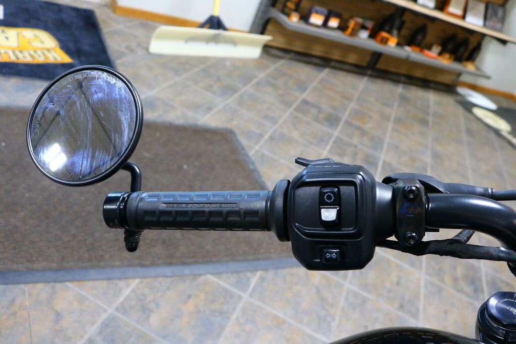 RH975 2024 Nightster - Photo 10