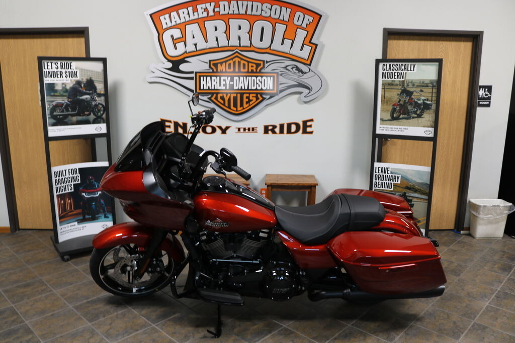 FLTRX 2025 Road Glide