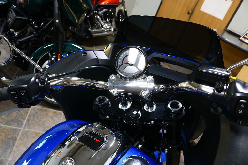 FXLRST 2025 Low Rider ST - Photo 10