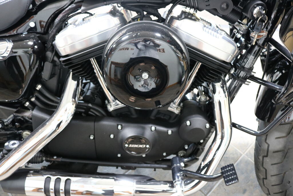 XL 1200X 2019 Forty-Eight - Photo 9