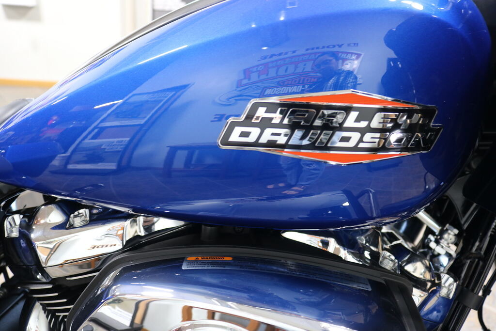 FLTRX 2025 Road Glide - Photo 8