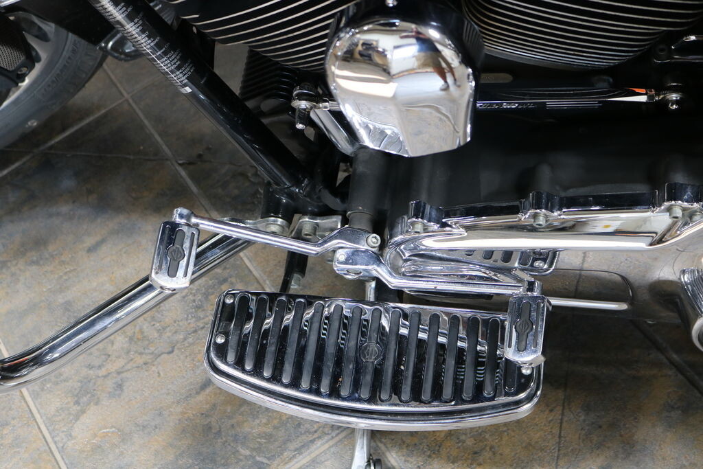 FLHTC 2009 Electra Glide Classic - Photo 2