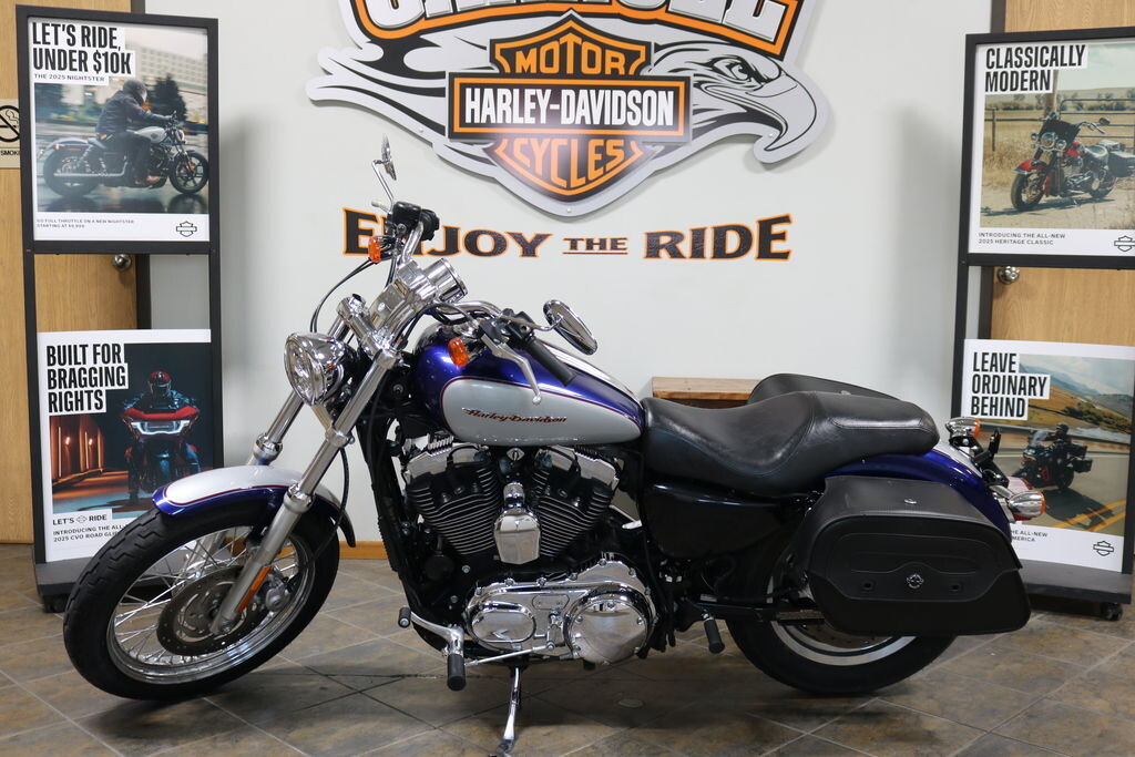 XL1200C 2006 1200 Custom