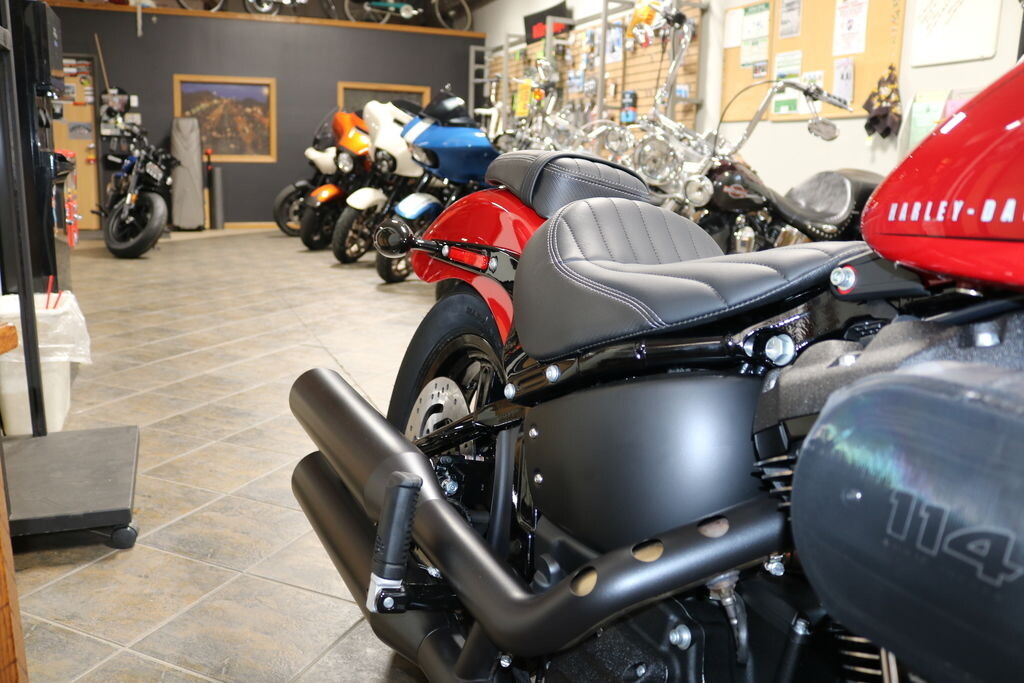 FXBBS 2023 Street Bob 114 - Photo 10