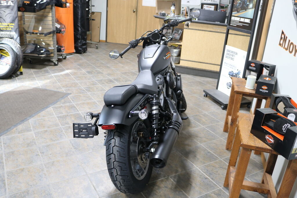 RH975S 2024 Nightster™ Special, photo 16