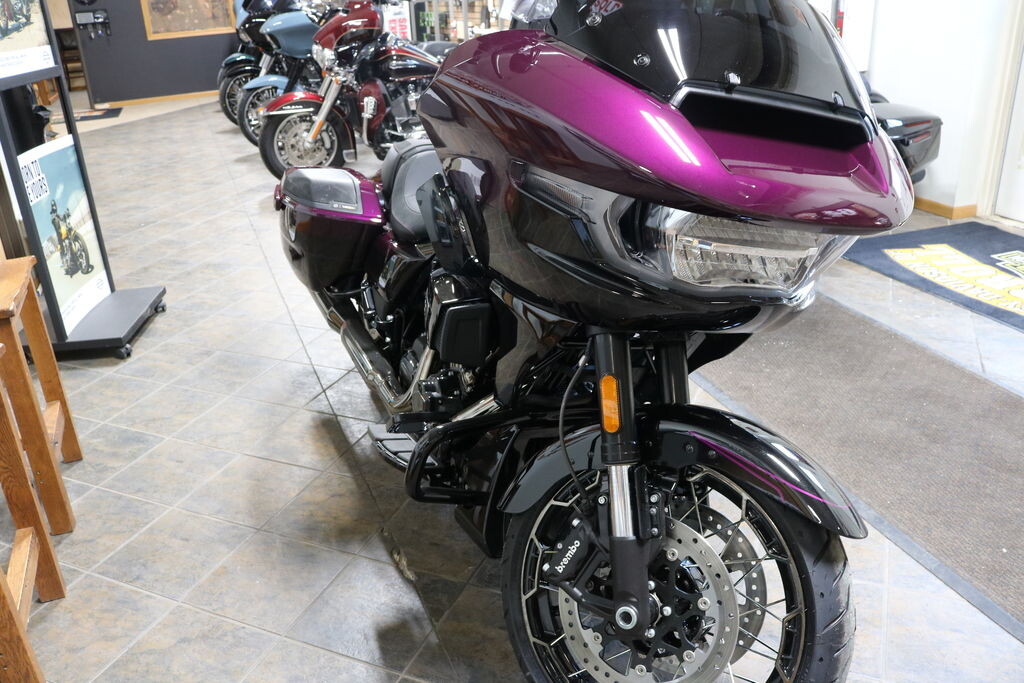 FLTRXSE 2025 CVO Road Glide - Photo 7