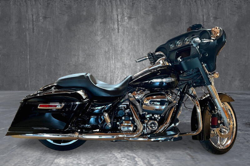 FLHX 2021 Street Glide®