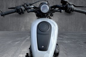 RH975 2025 Nightster® thumb 0