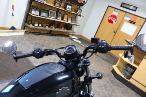 RH975 2024 Nightster™ thumb 3