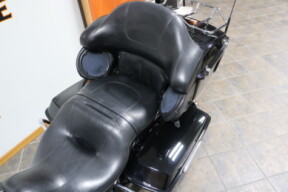 FLHTK 2012 Electra Glide® Ultra Limited thumb 2