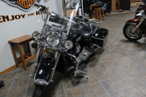 FLHR 2017 Road King® thumb 1