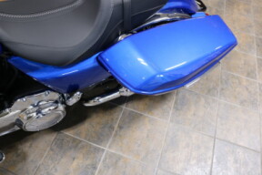2025 Harley-Davidson® Road Glide® Blue Burst thumb 2
