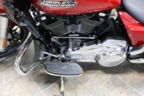 FLTRX 2025 Road Glide™ thumb 3