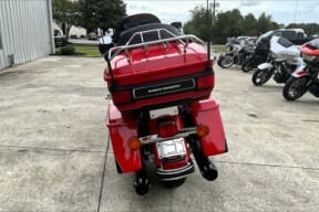  2010 Electra Glide® Ultra Limited thumb 2