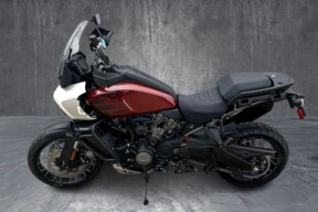 2024 Harley-Davidson<sup>®</sup> Pan America™ 1250 Special RED RCK/BRC WHT W/ PINSTRIP thumb 3