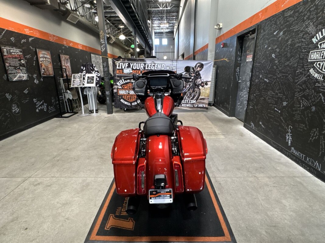 FLTRX 2025 Road Glide - Photo 6