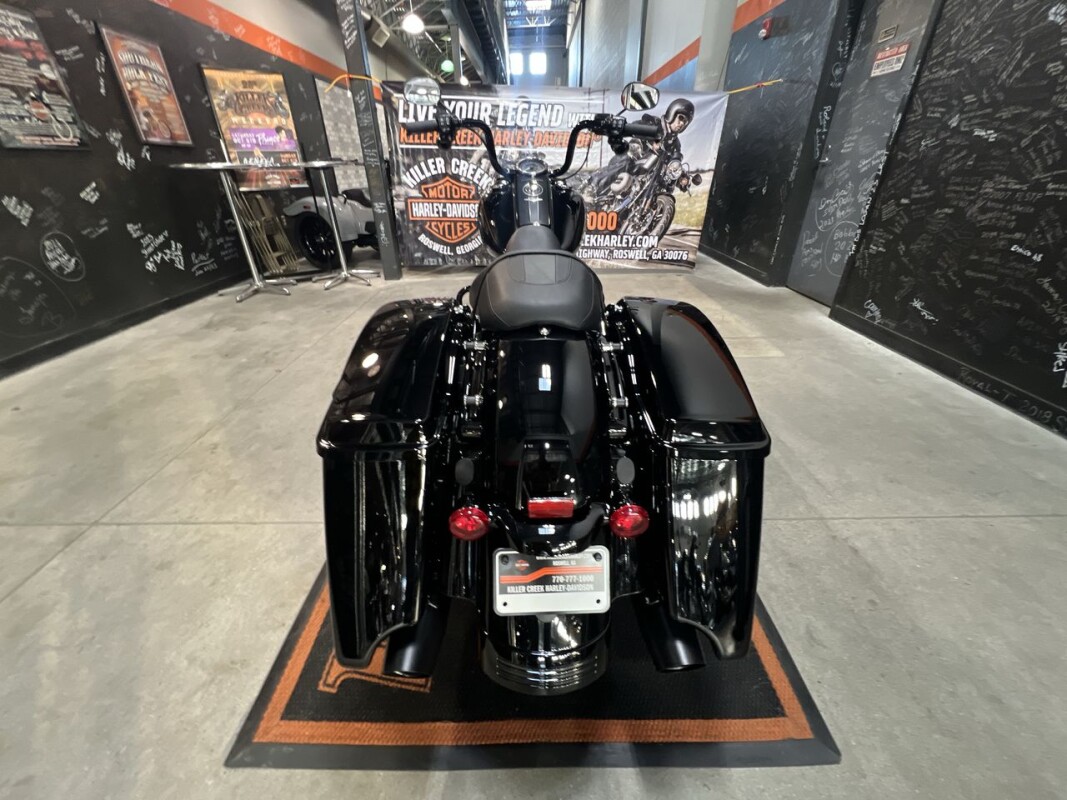 2025 Harley-Davidson Road King Special VIVID BLACK - Photo 2