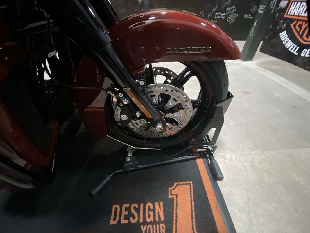 2024 Harley-Davidson Ultra Limited RED ROCK/BLACK W/ PINSTRIPE - Photo 10