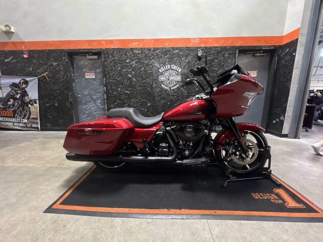 FLTRX 2025 Road Glide