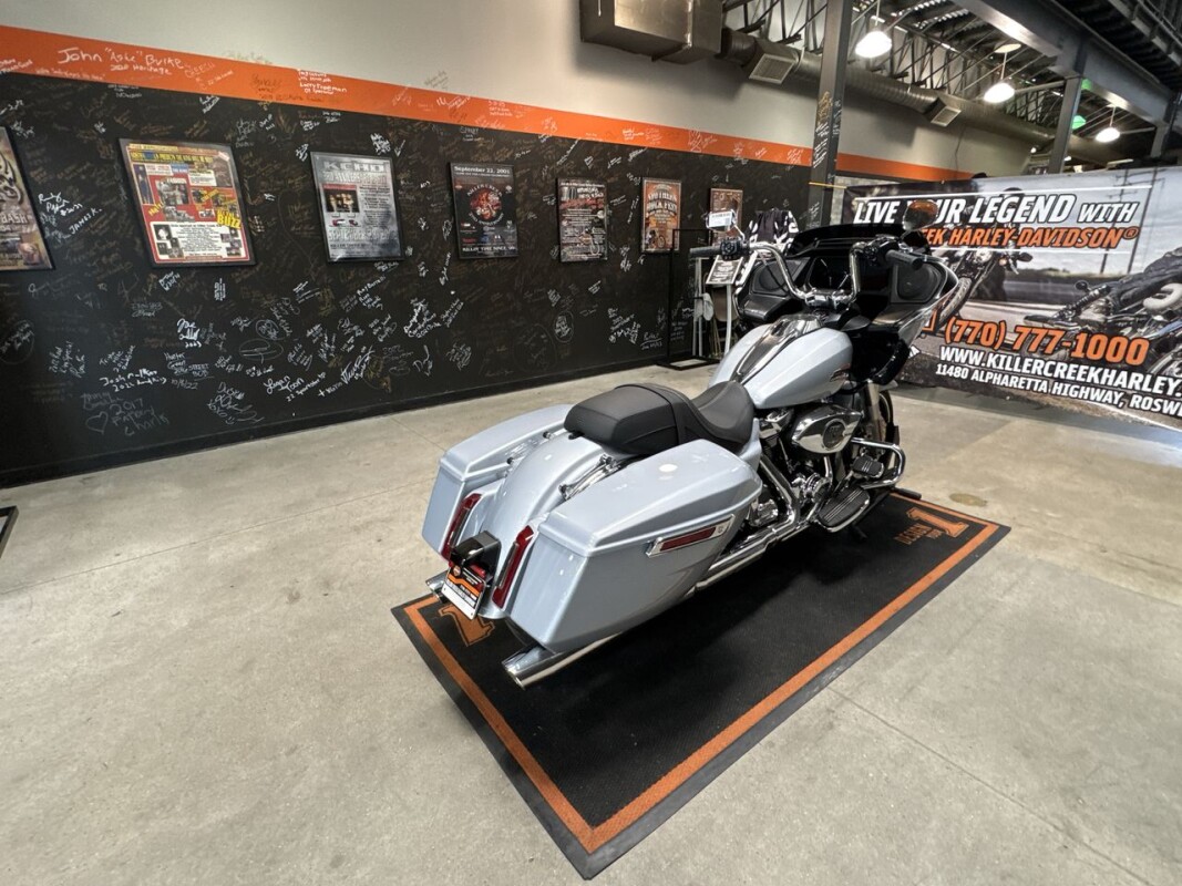 2025 Harley-Davidson Road Glide ATLAS SLV MTLIC - Photo 5