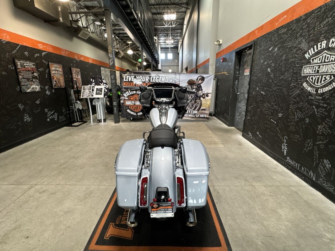 2025 Harley-Davidson Road Glide ATLAS SLV MTLIC - Photo 6
