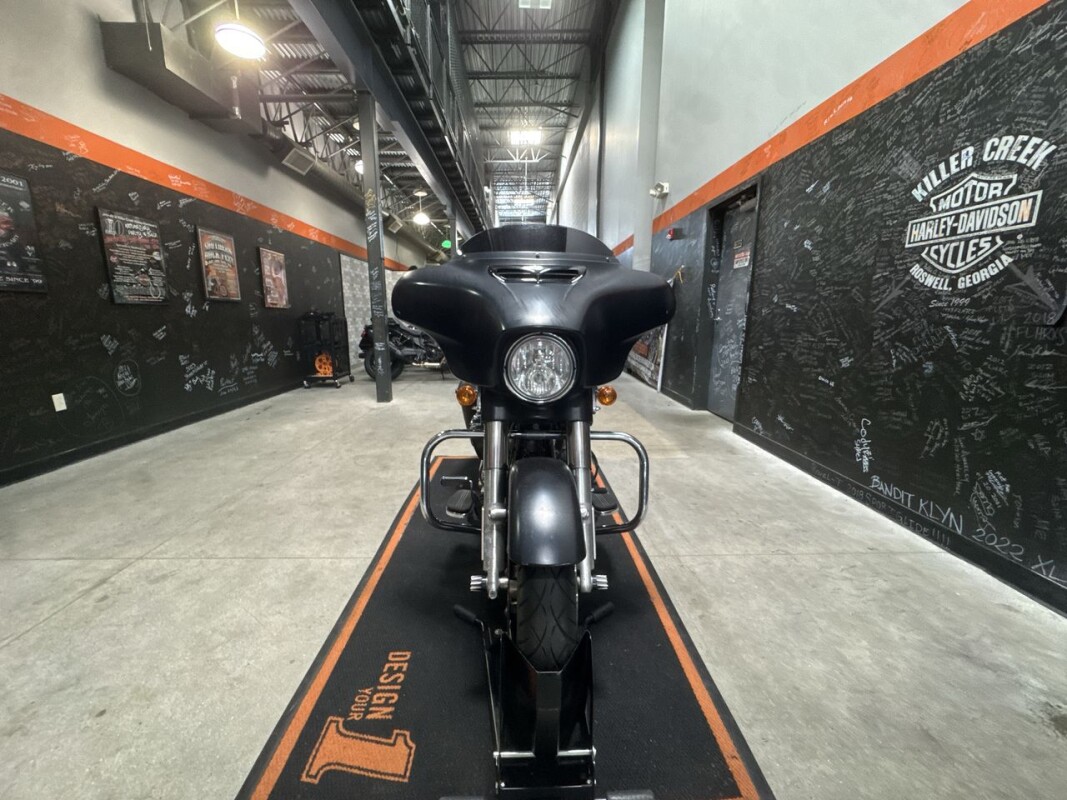 2017 Harley-Davidson Street Glide Special BLACK DENIM - Photo 10