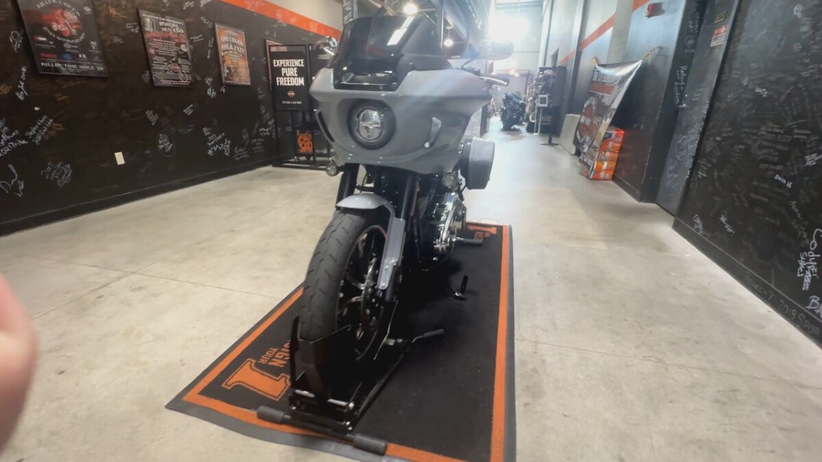 FXLRST 2025 Low Rider ST - Photo 8