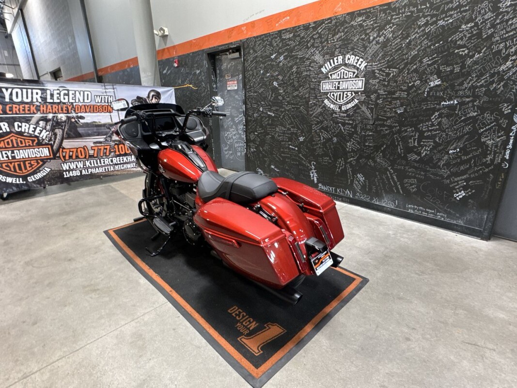 FLTRX 2025 Road Glide - Photo 7