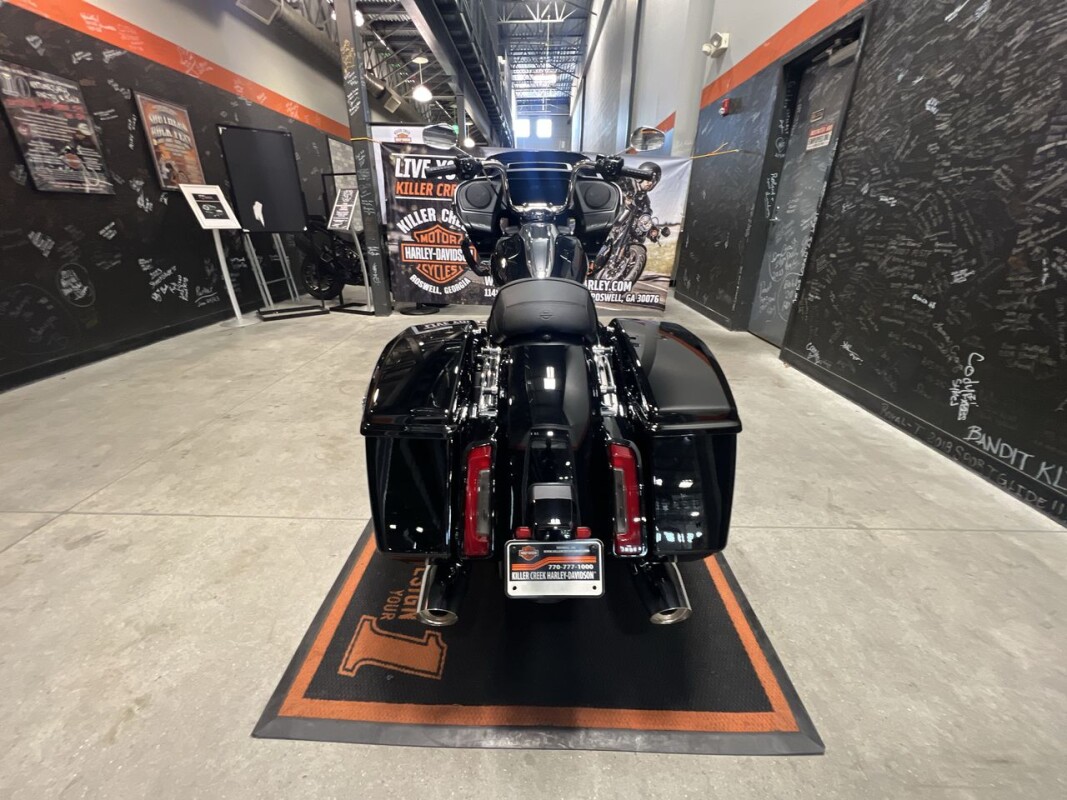 2025 Harley-Davidson Road Glide VIVID BLACK - Photo 2