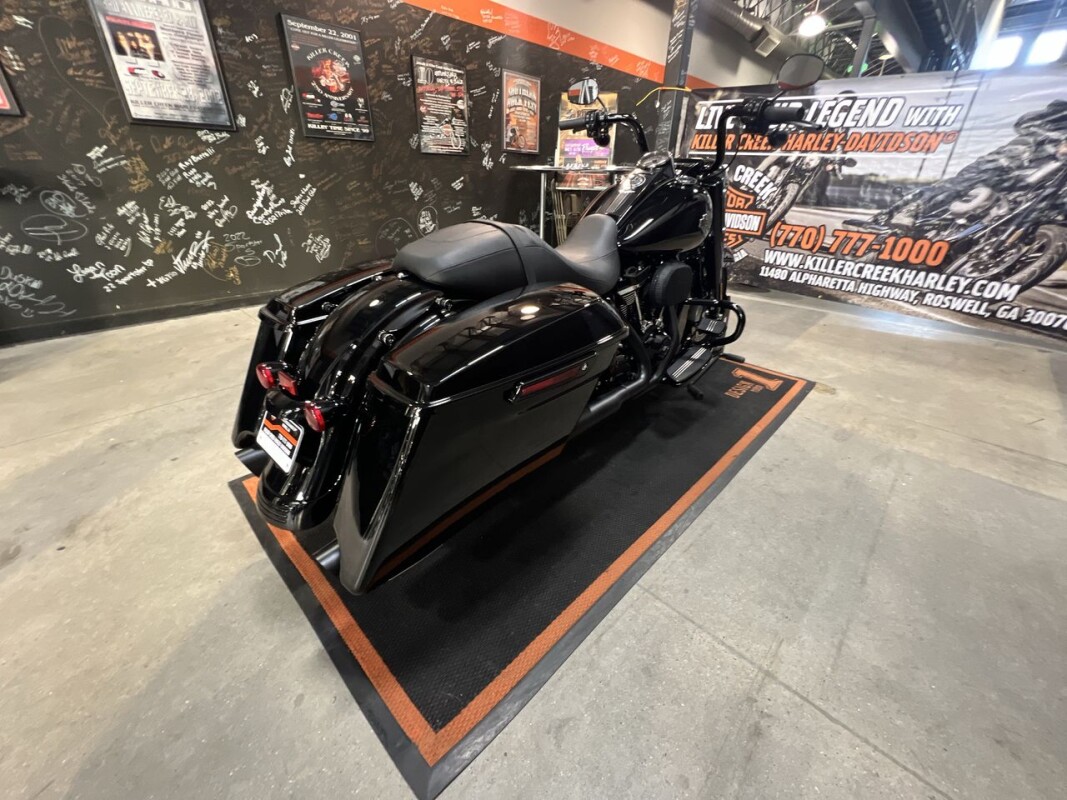 2025 Harley-Davidson Road King Special VIVID BLACK - Photo 3