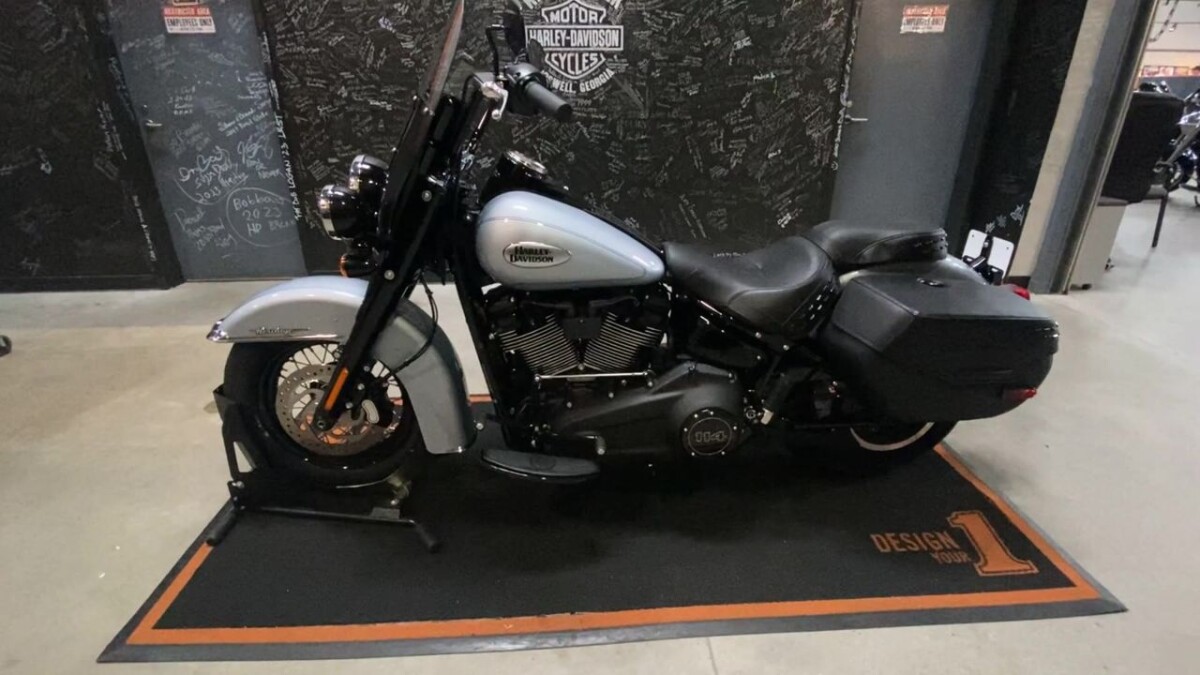 2024 Harley-Davidson Heritage Classic ATLAS SLV MTLIC W/ PINSTRIP - Photo 5