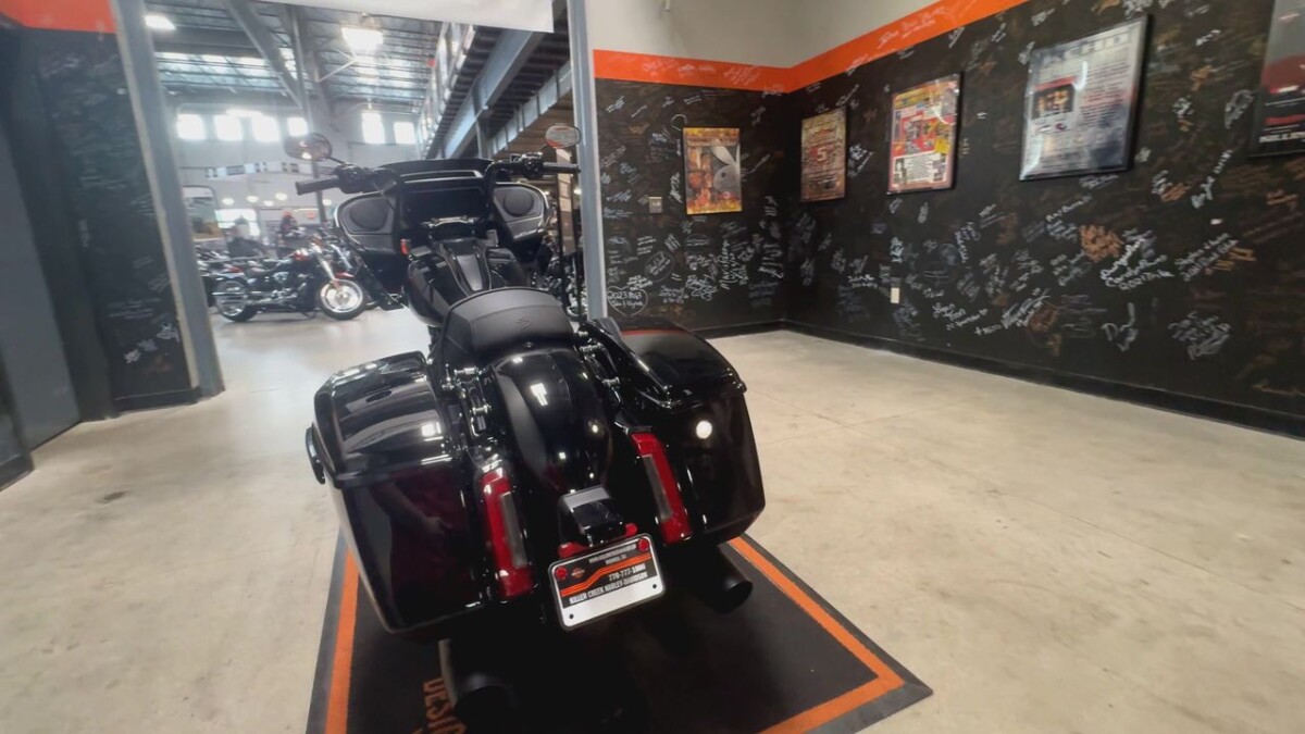 2025 Harley-Davidson Road Glide MDNGHT FIRSTORM - Photo 3