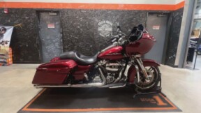 2017 Harley-Davidson<sup>®</sup> Road Glide® Special Velocity Red Sunglo thumb 0