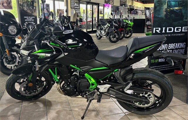 ER650PSFNL 2025 Z650 - Photo 2