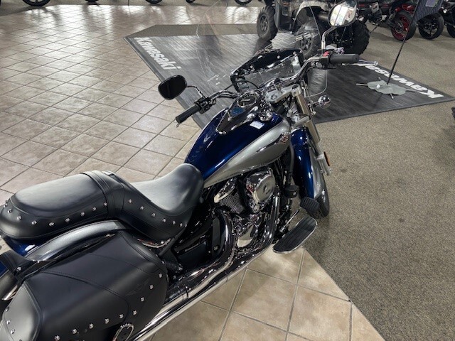 2025 Kawasaki Vulcan 900 Classic LT - Photo 2
