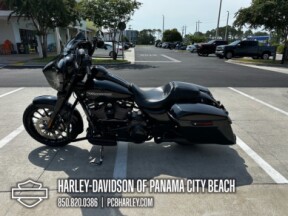 2018 Harley-Davidson® Street Glide® Special thumb 0