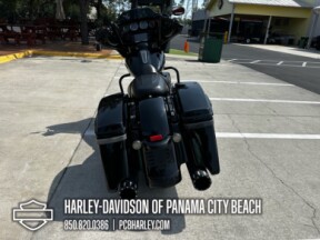 2018 Harley-Davidson® Street Glide® Special thumb 2