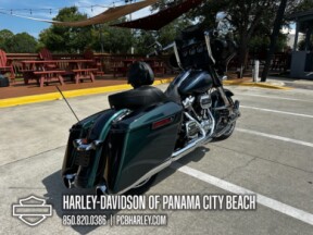 2021 Harley-Davidson® Street Glide® Special thumb 3