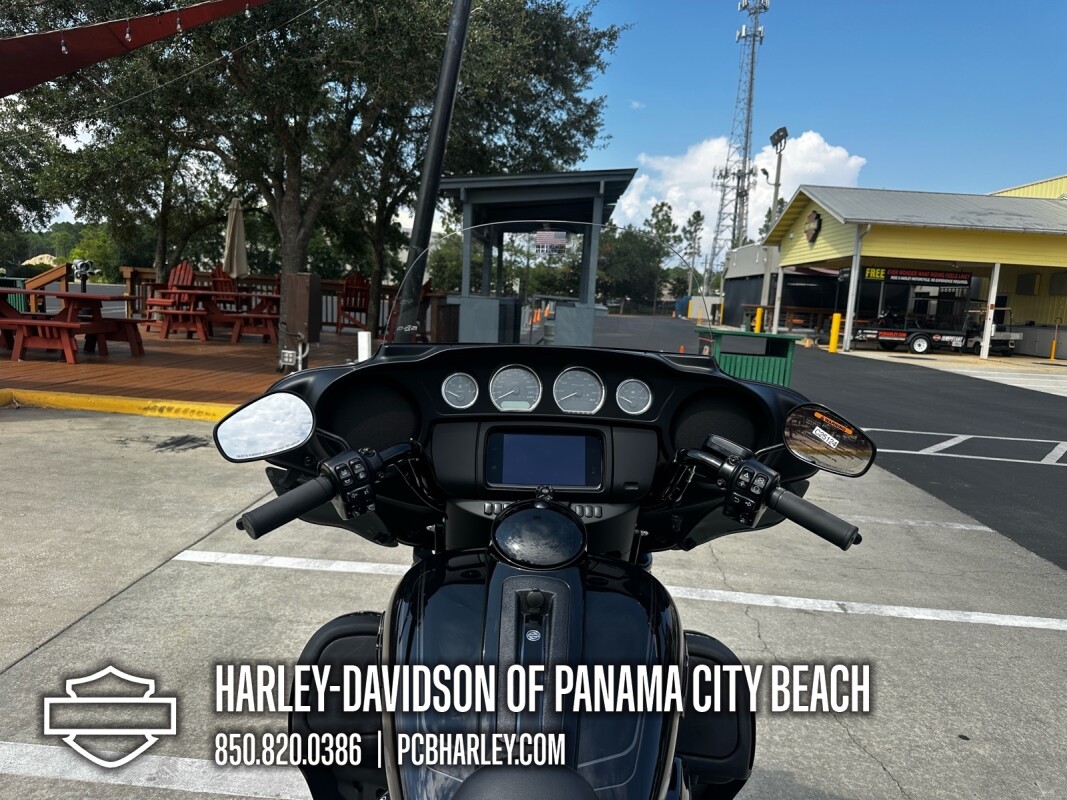 2025 Harley-Davidson Tri Glide Ultra - Photo 10