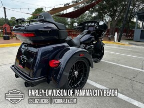 2025 Harley-Davidson® Tri Glide® Ultra thumb 3