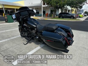 2025 Harley-Davidson® Street Glide™ thumb 1