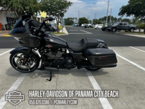2025 Harley-Davidson® Road Glide™ thumb 0