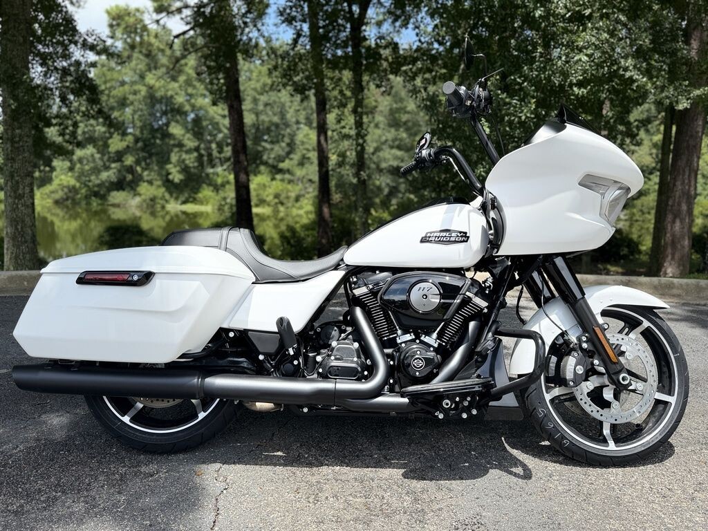 FLTRX 2025 Road Glide - Photo 9