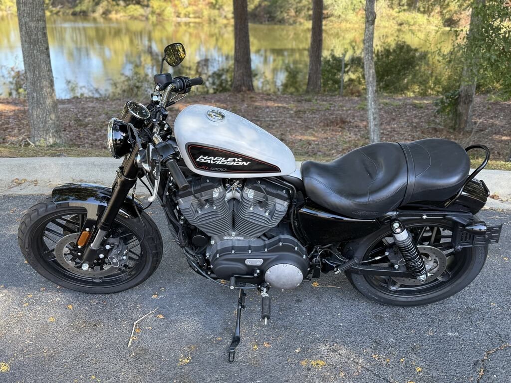 xl1200cx 2018 Roadster - Photo 9