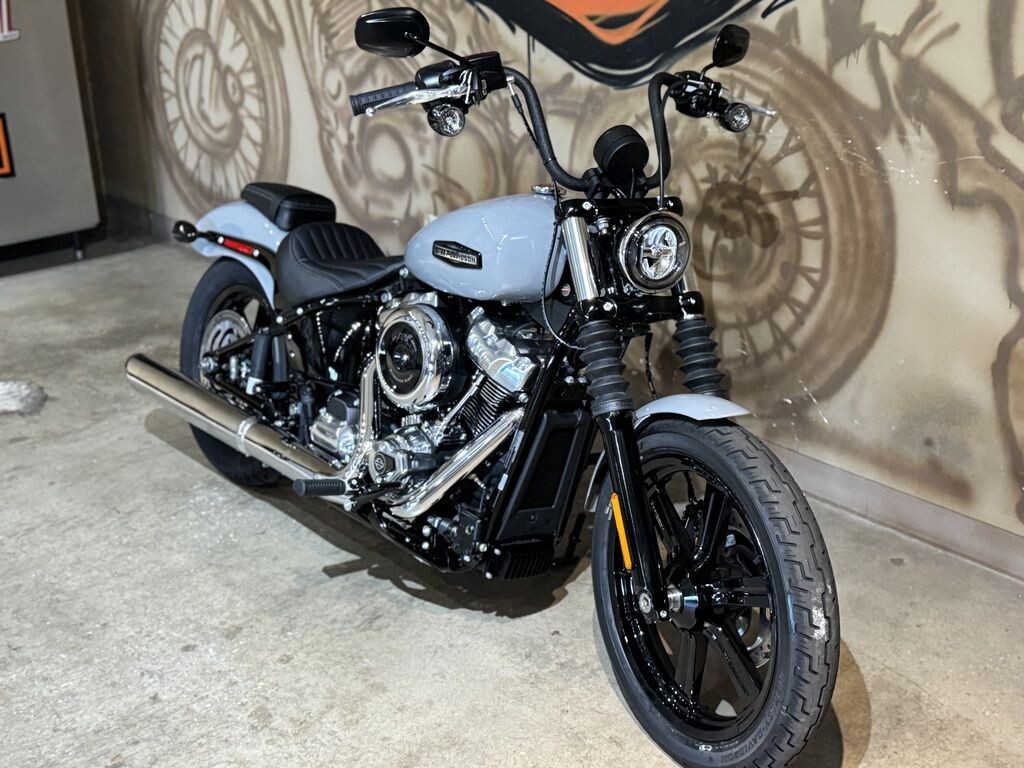 FXBB 2025 Street Bob - Photo 3