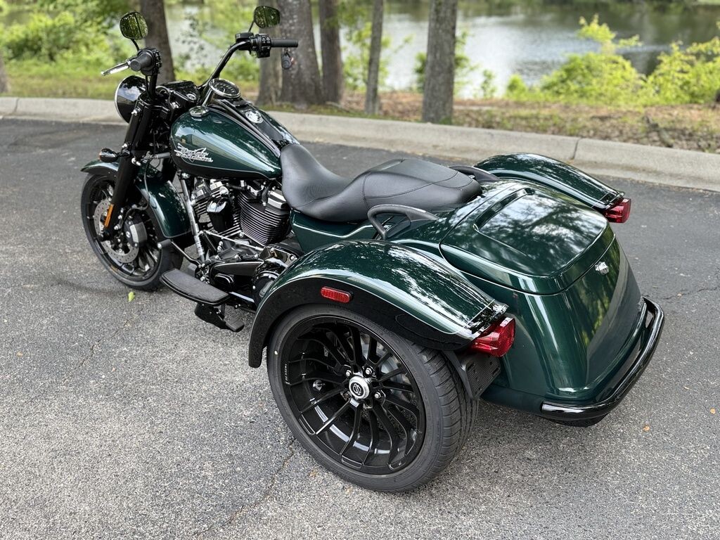 FLRT 2024 Freewheeler - Photo 5